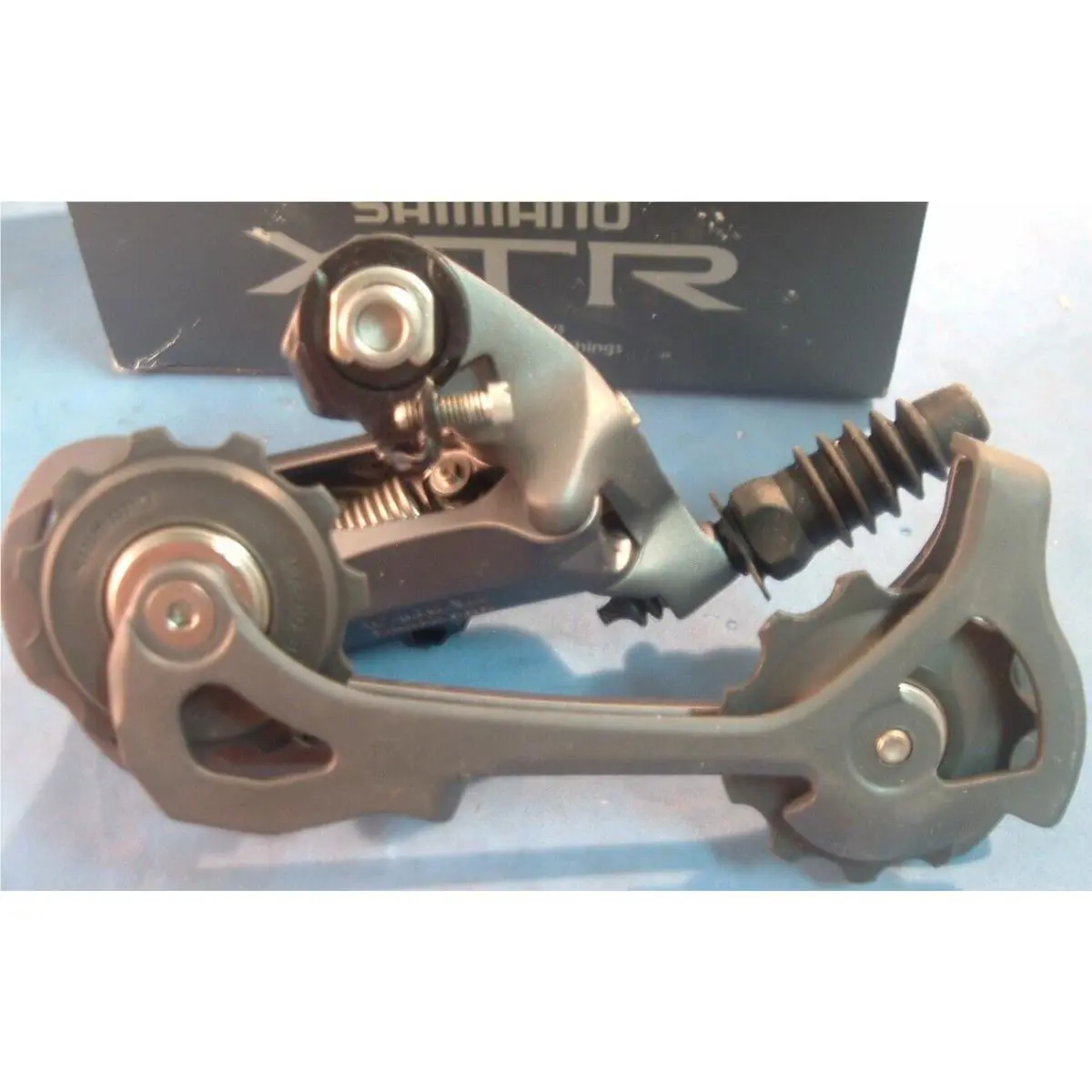 Shimano  - XTR - XTR - RD-M952 - Gray (UPC: 689228009417) 1