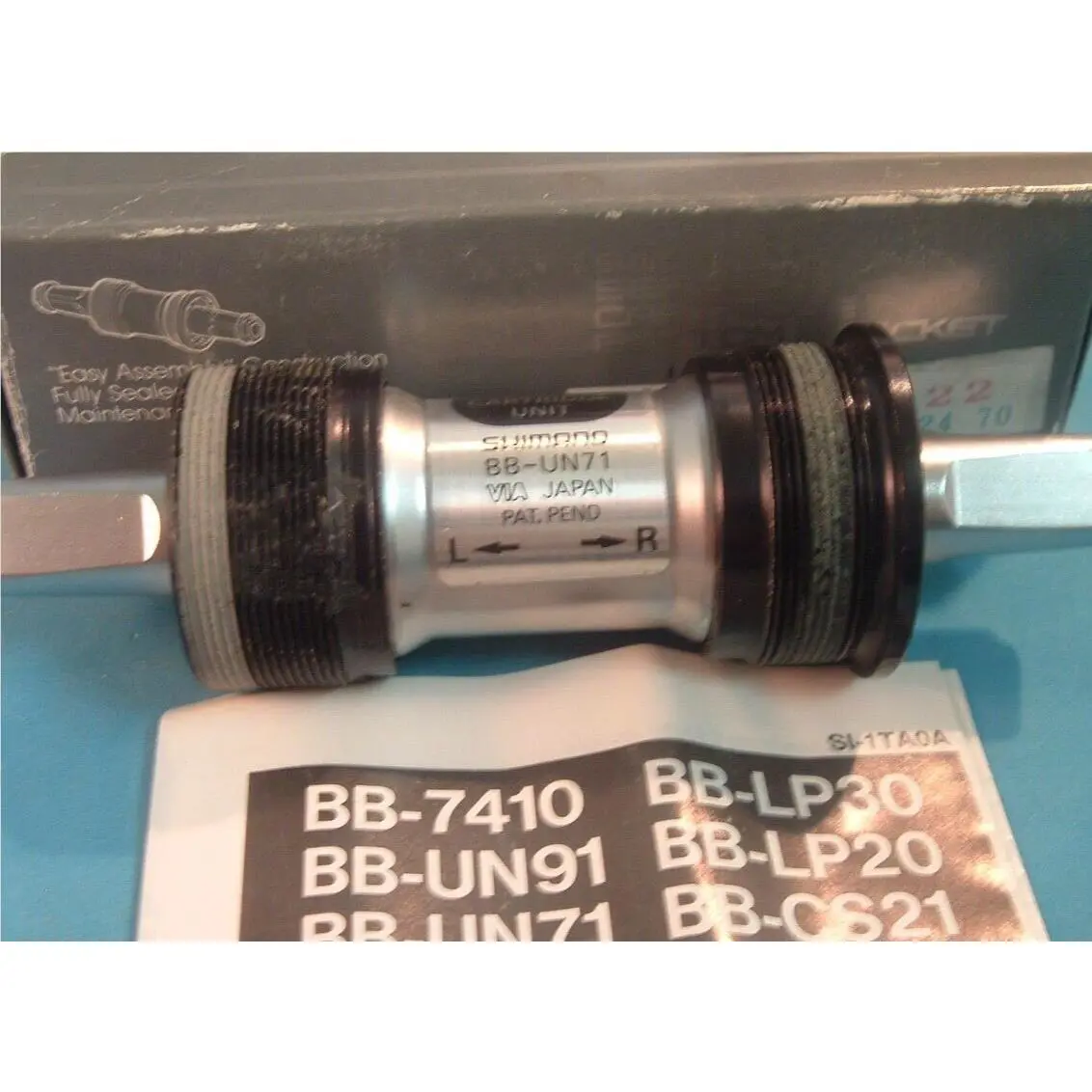 Shimano  - BB-UN71 - BB-UN71 - Silver 0
