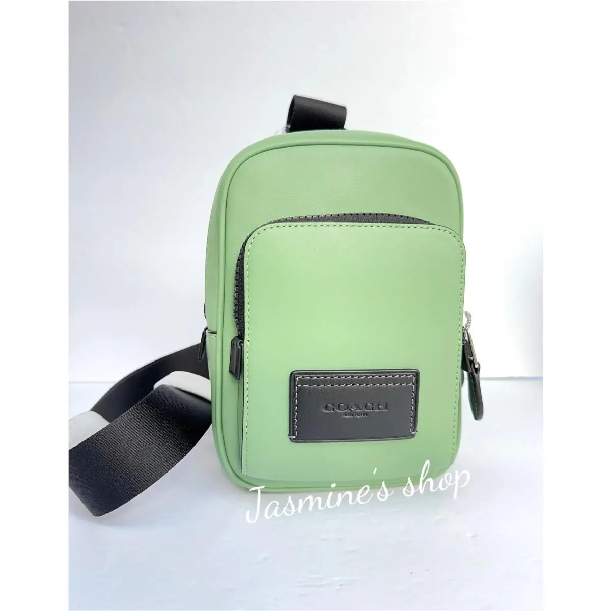Coach Track Pack 14 CR308