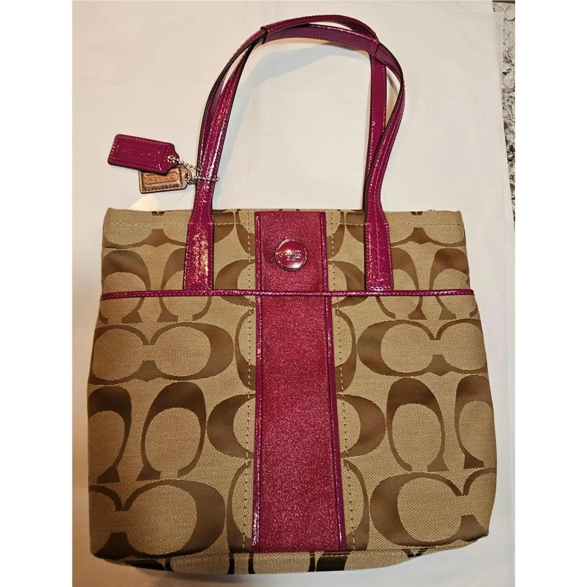 Svbvq S/s Tote Sv/khaki/passion Berry--bnwt Mfsrp by Coach