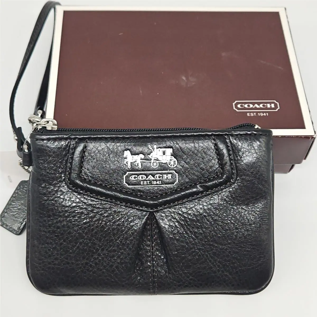 Coach Madison Wristlet 43223 Black Leather