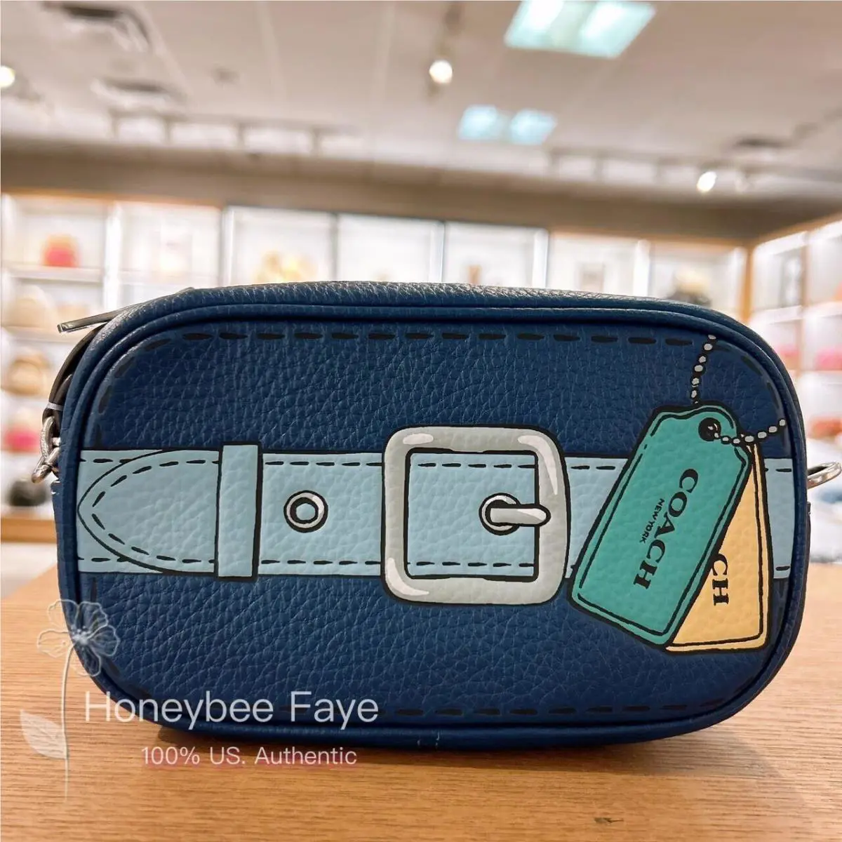 Coach Jamie Wristlet with Trompe L`oeil Print CH363