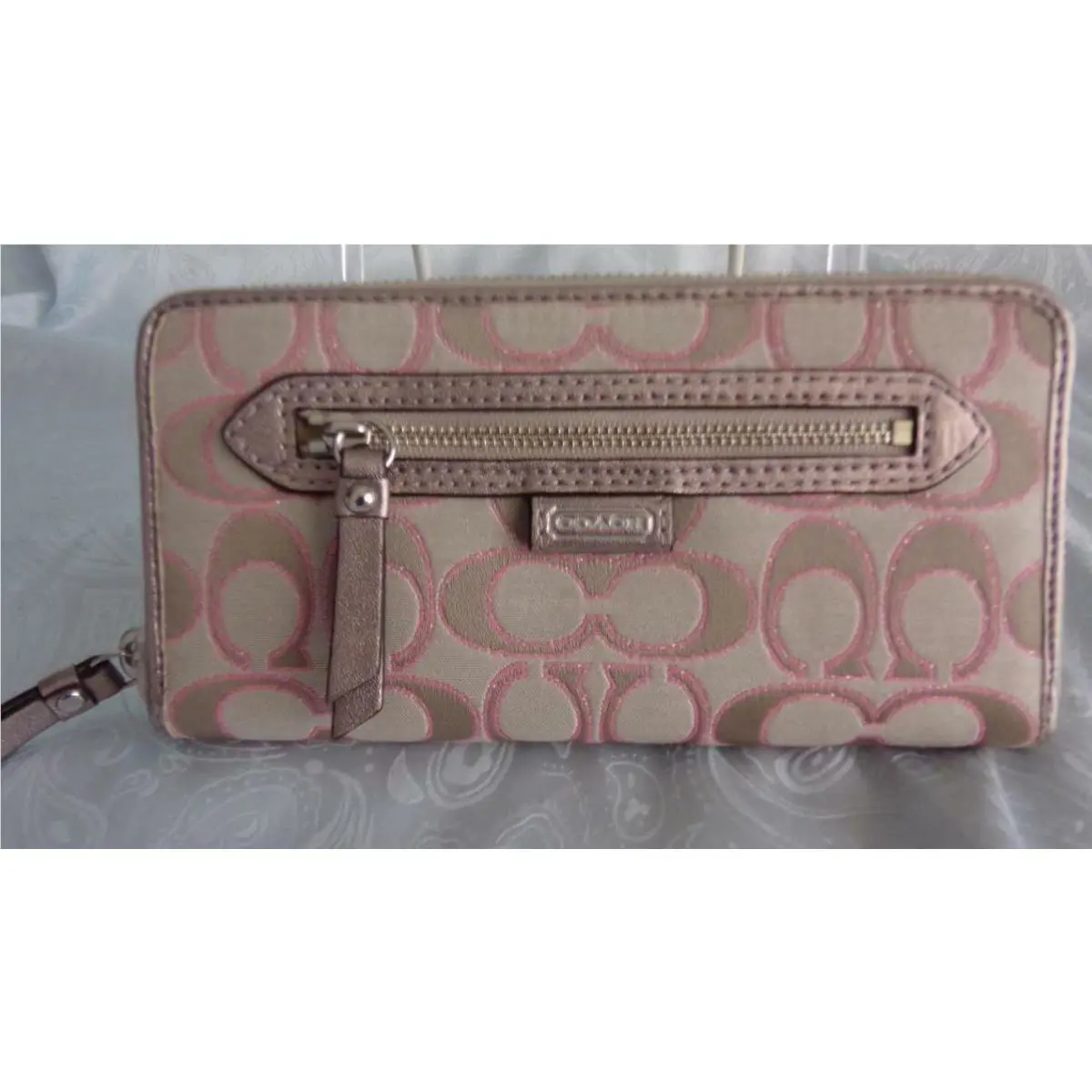 Coach 49469 Daisy Sign C Outlined Metallic Accordion Zip Around Wallet