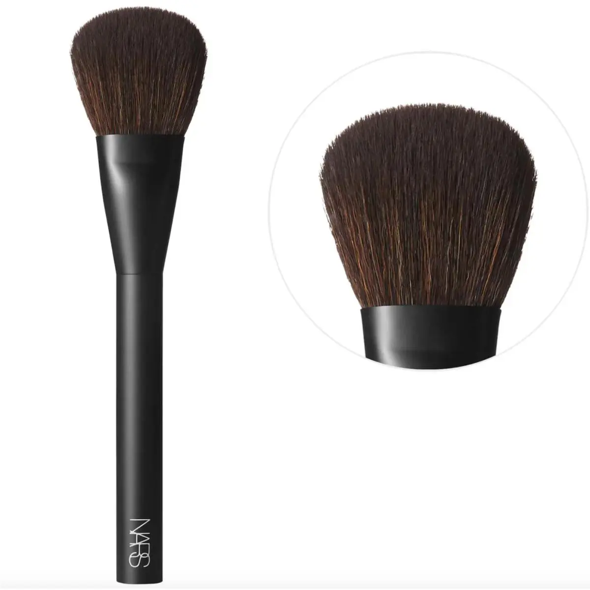 Nars 16 Domed-shaped Blush Brush Sheer to Medium Brush Coverage