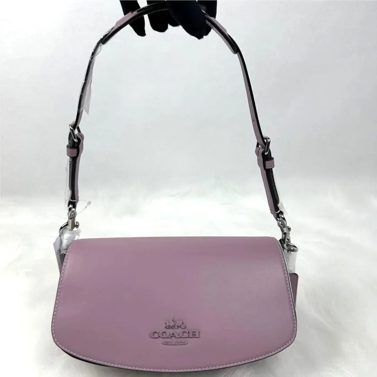 Coach Andrea Shoulder Bag In Smooth Leather/silver/lilac Purple CT768
