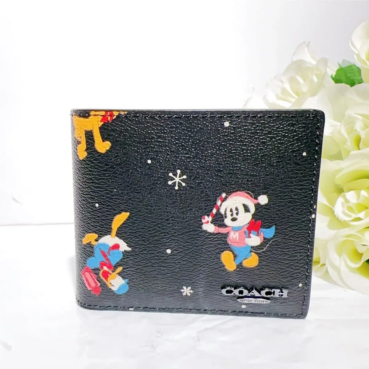 Coach Disney X Coach 3 In 1 Wallet with Holiday Print CM181