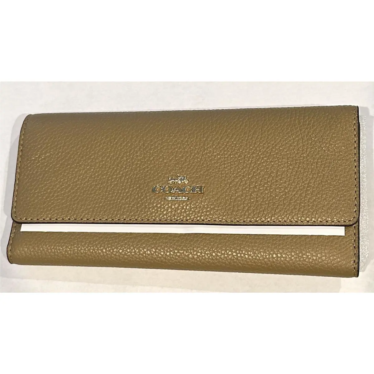 Coach 39745 Pebble Leather Soft Trifold Wallet Clutch Light Surplus Beige