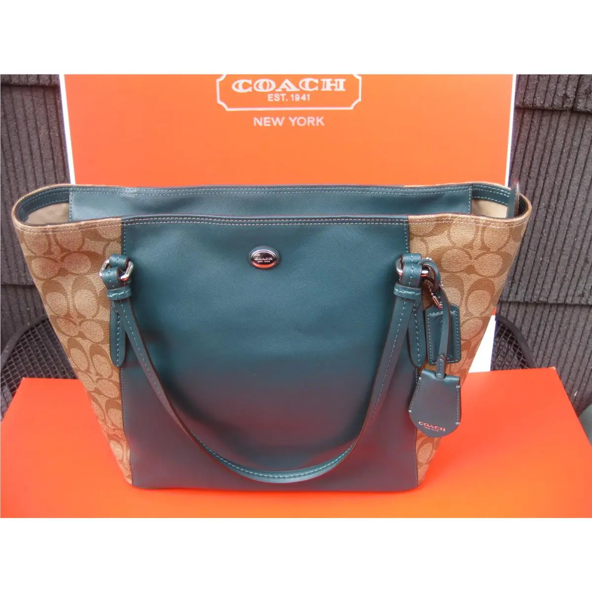 Coach Peyton Coated Canvas Saffiano Tote F30301 Racing Green