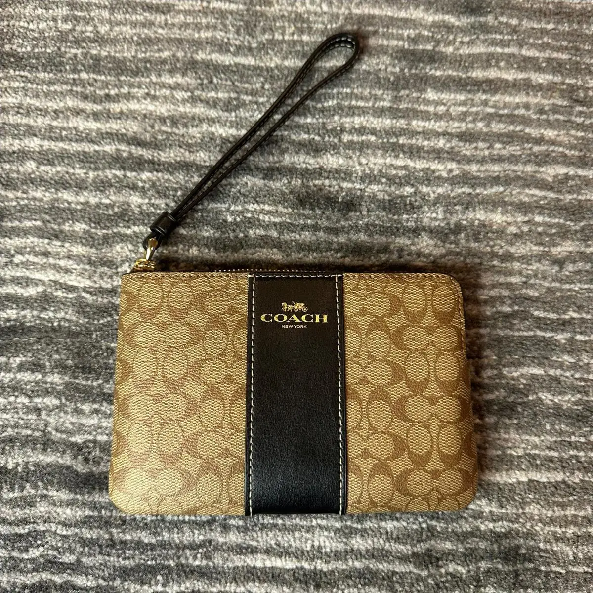 Coach Wallet Wristlet Corner Zip In Signature Canvas Mini C Khaki Black