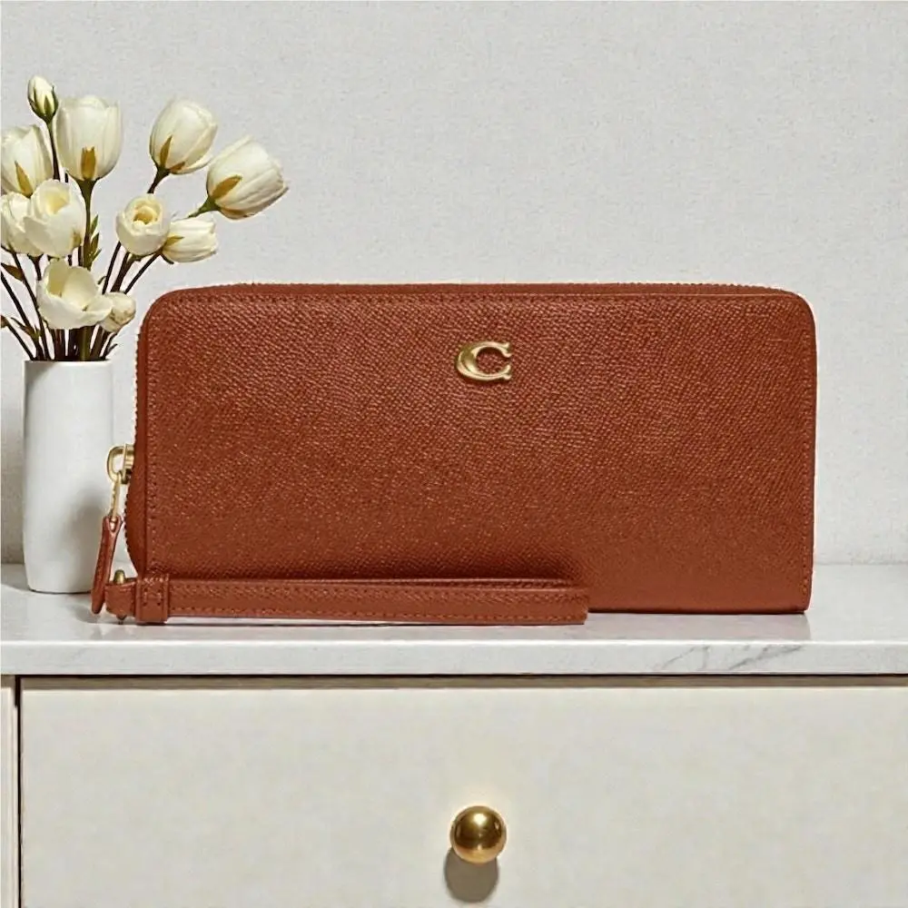 Coach Continental Leather Wallet in 1941 Saddle C7184