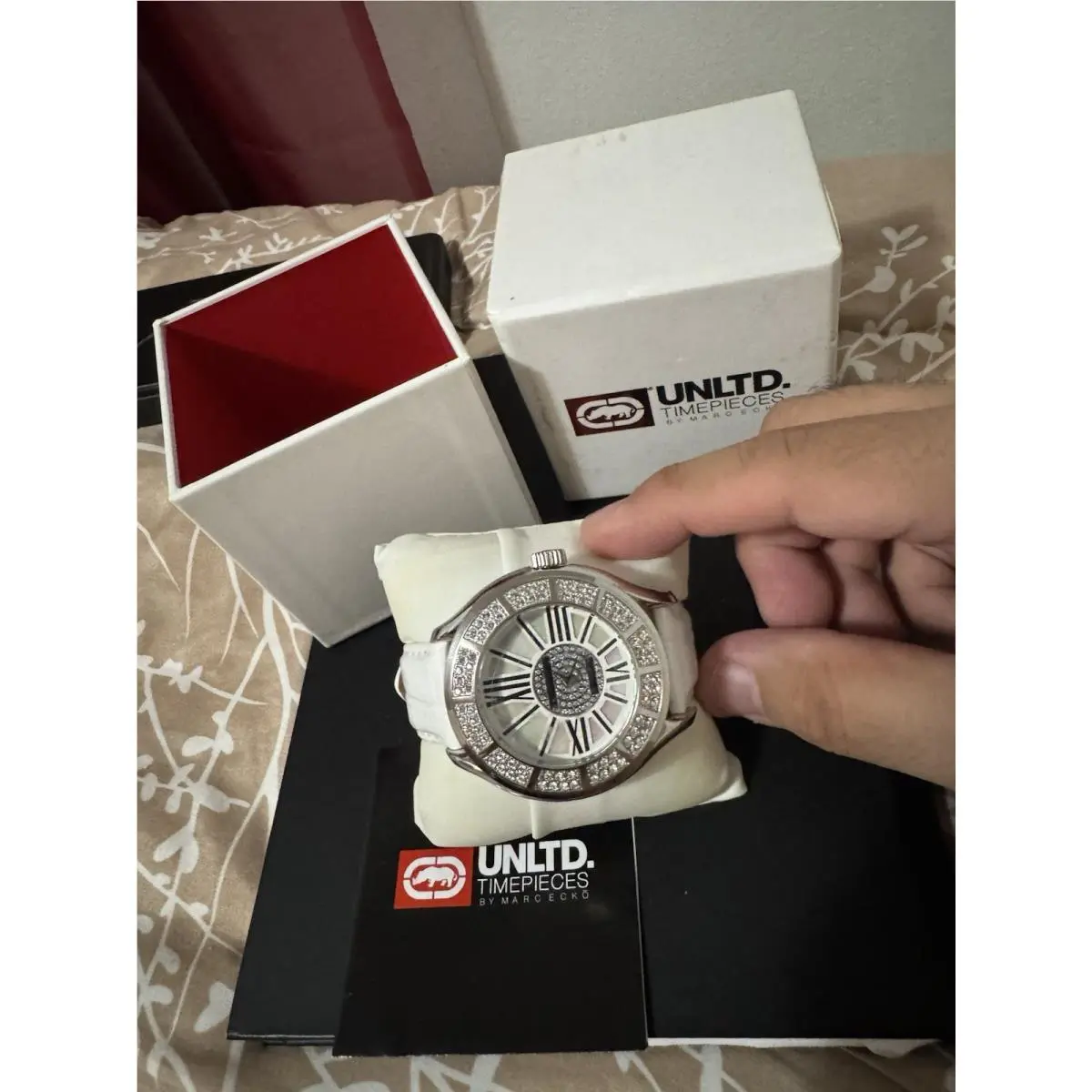 Marc #E Ecko E15507G1 White Leather Strap Watch 52MM Huge Case