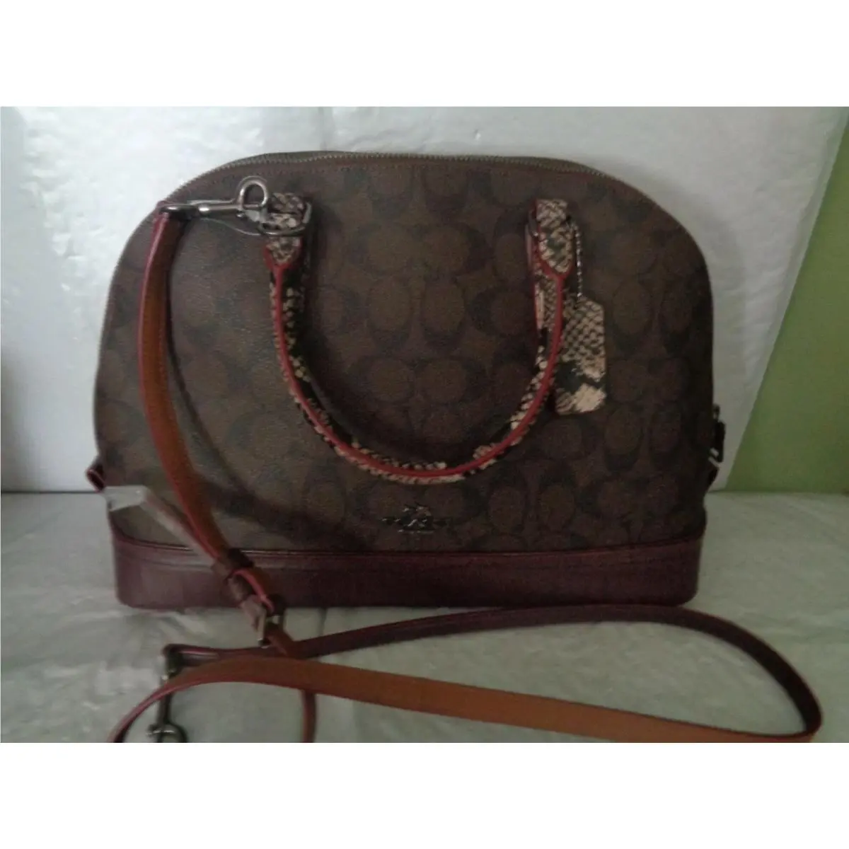 Coach - Leather - Brown / Oxblood - Exotic - Sierra Satchel - F38246