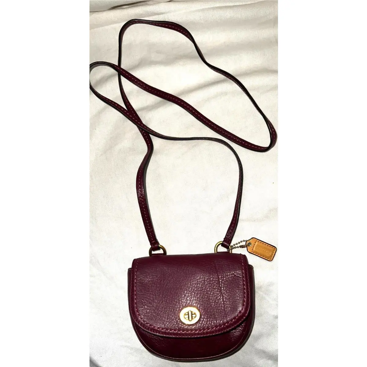 Coach 49872 Maroon Leather w Tan Leather Trim Fob Crossbody Mini Pouch Nwot