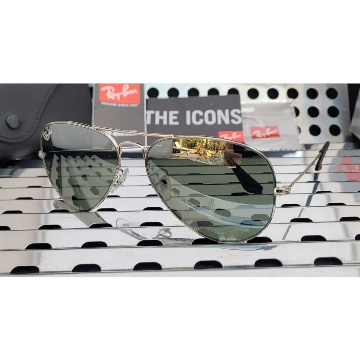 Ray Ban RB3025 W3277Aviator Large Sunglasses Silver w/58mm Gray Mirror Lns