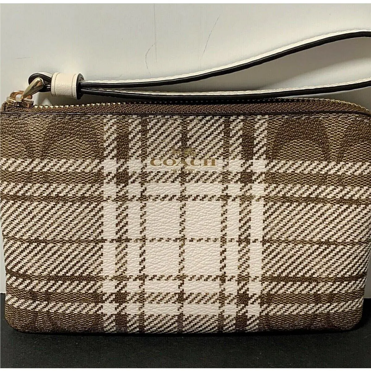 Coach Signature Plaid Khaki Chalk Corner Zip Wristlet C6010