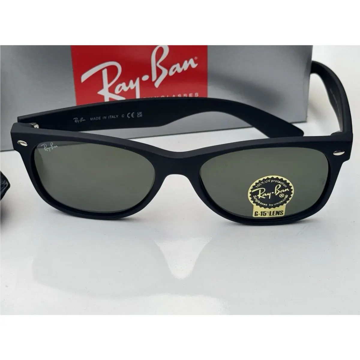 Ray-ban New Wayfarer RB2132 Wayfarer 622 Matte Black/ G-15 Green Sunglasses 3N 55mm