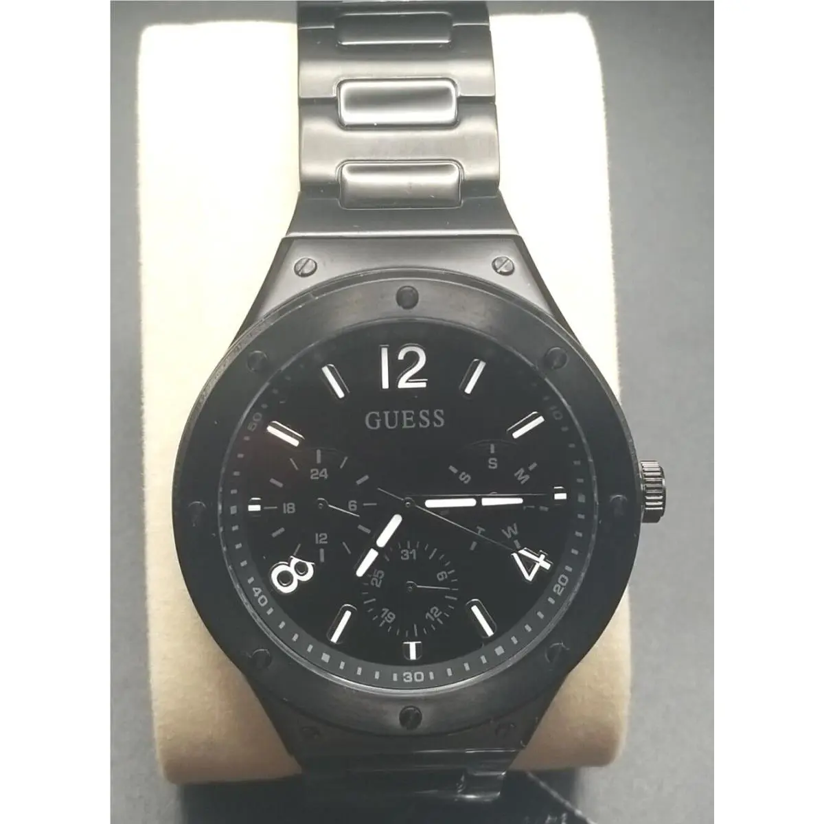 Guess Men`s Black-tone Stainless Steel Bracelet Watch 44mm - - Jly14