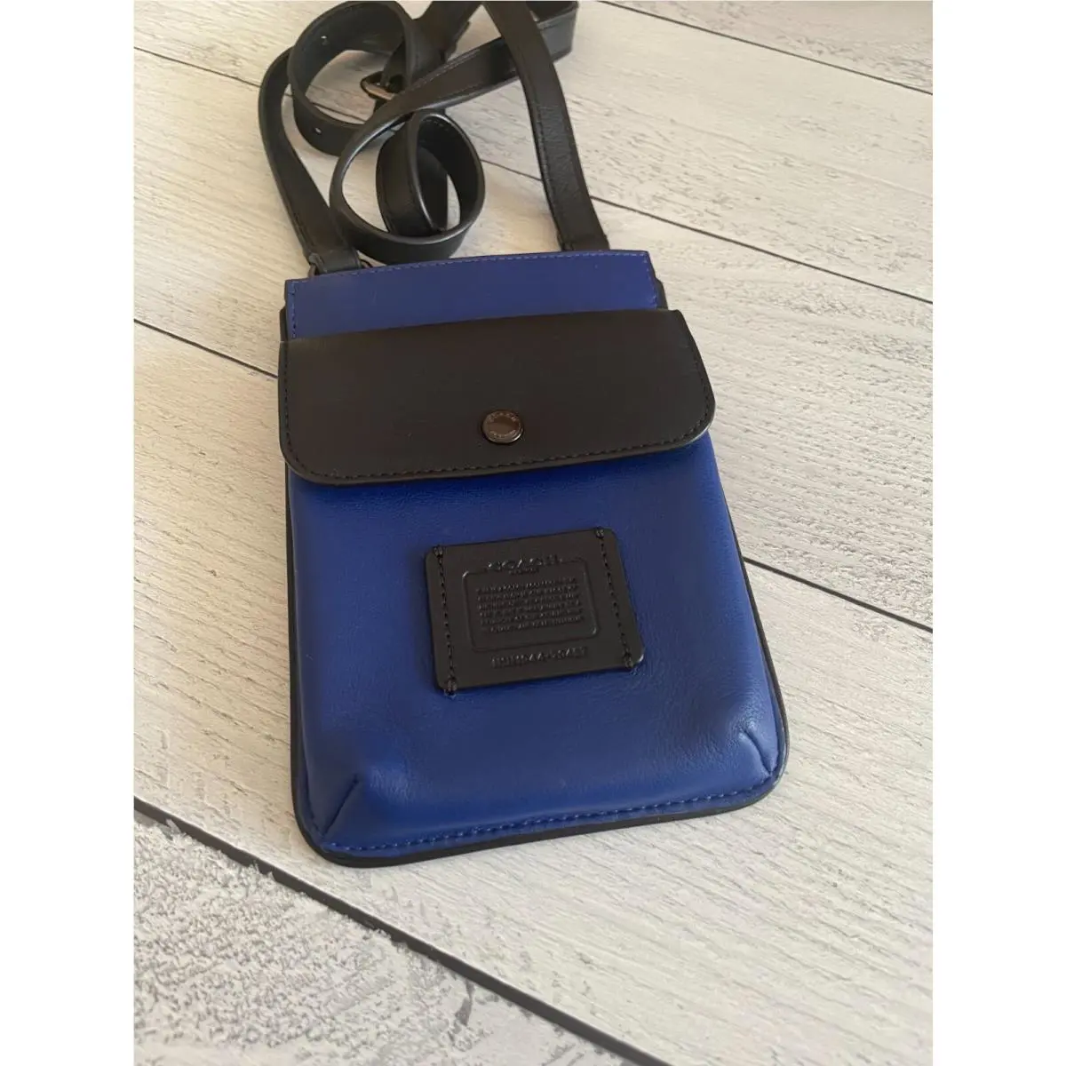 BN Coach Hybird Men`s Pouch in Colorblock 79457 Sport Blue Multi