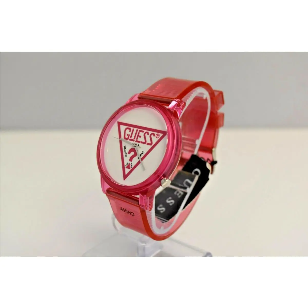 Guess Originals Women`s Pink V1018M4 Watch