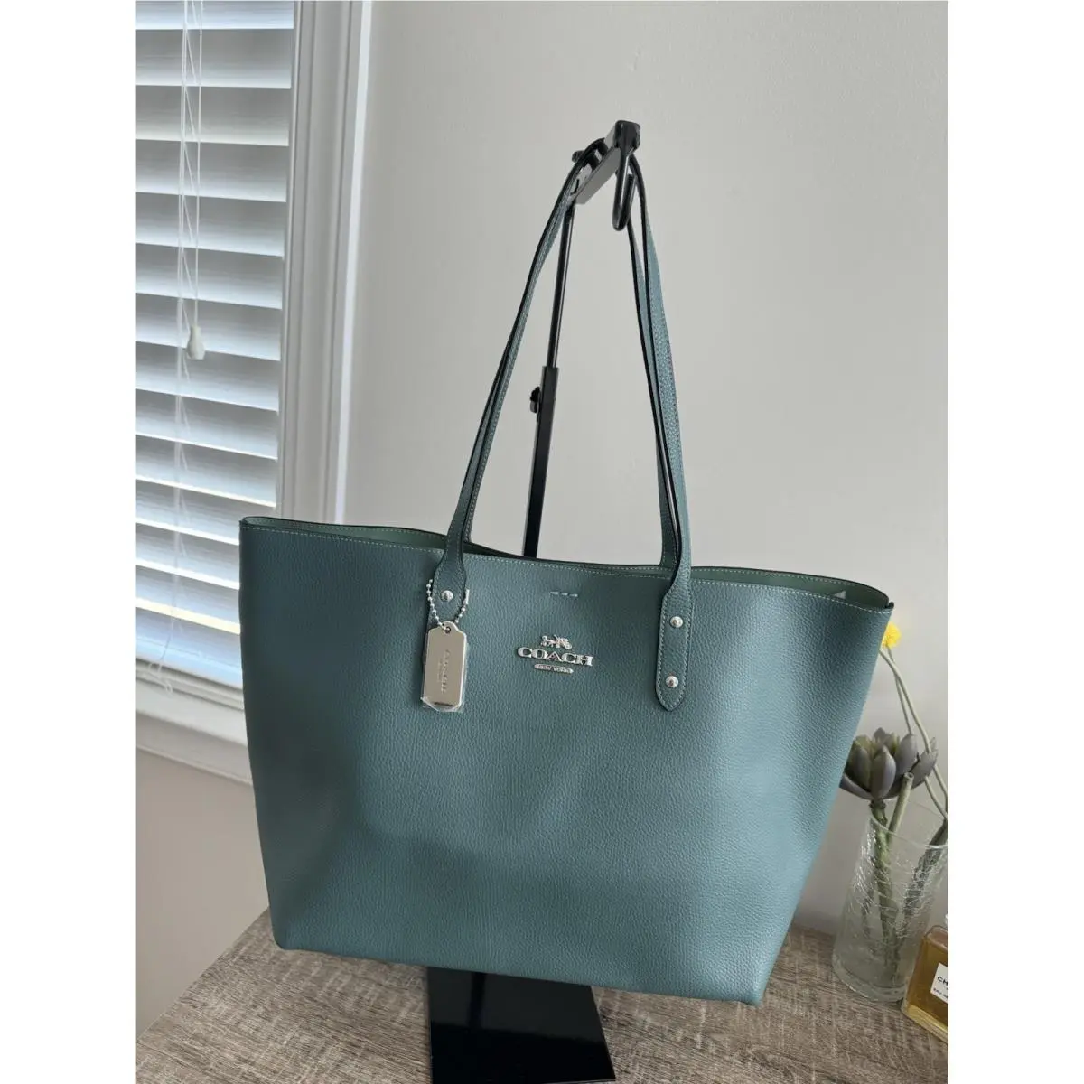 Coach Central Tote 39 Smooth Leather Peacock 76730 Without Tags