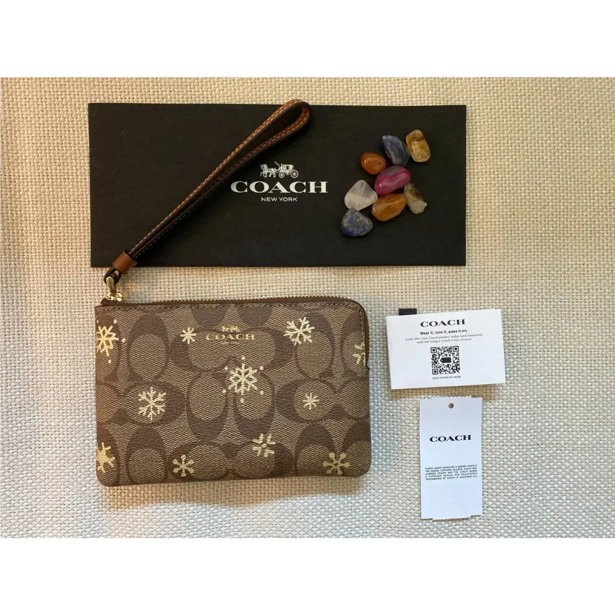Signature Flaske Canvas Wristlet Strap Khaki Leather: Corner Zip CF286 by Coach