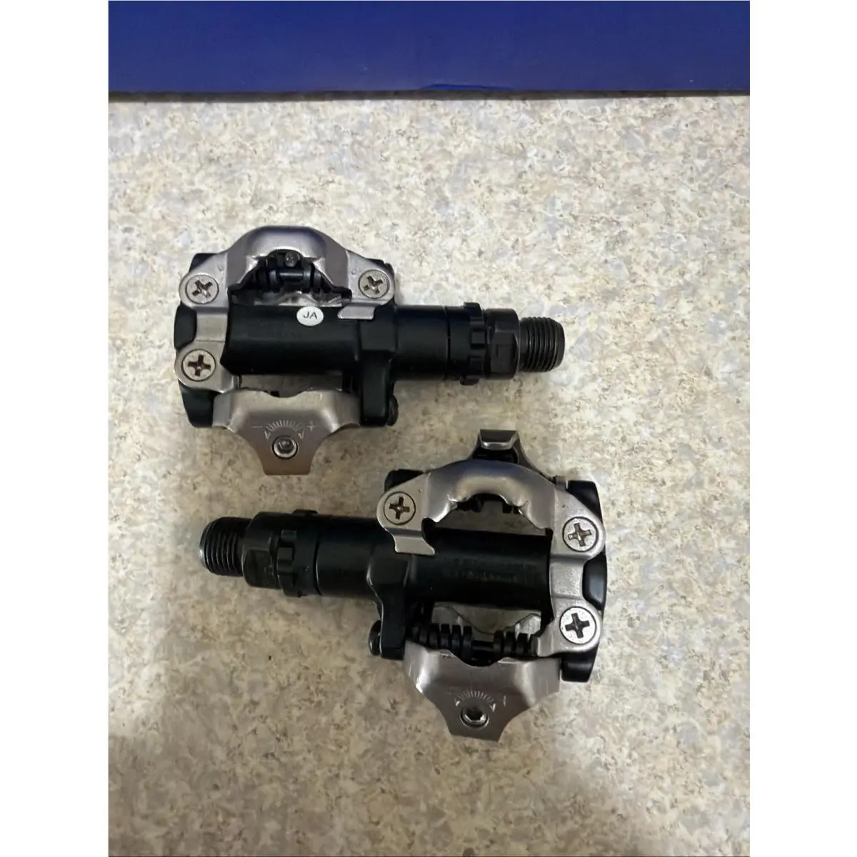 Shimano PD-M520 Pedal Set - Black