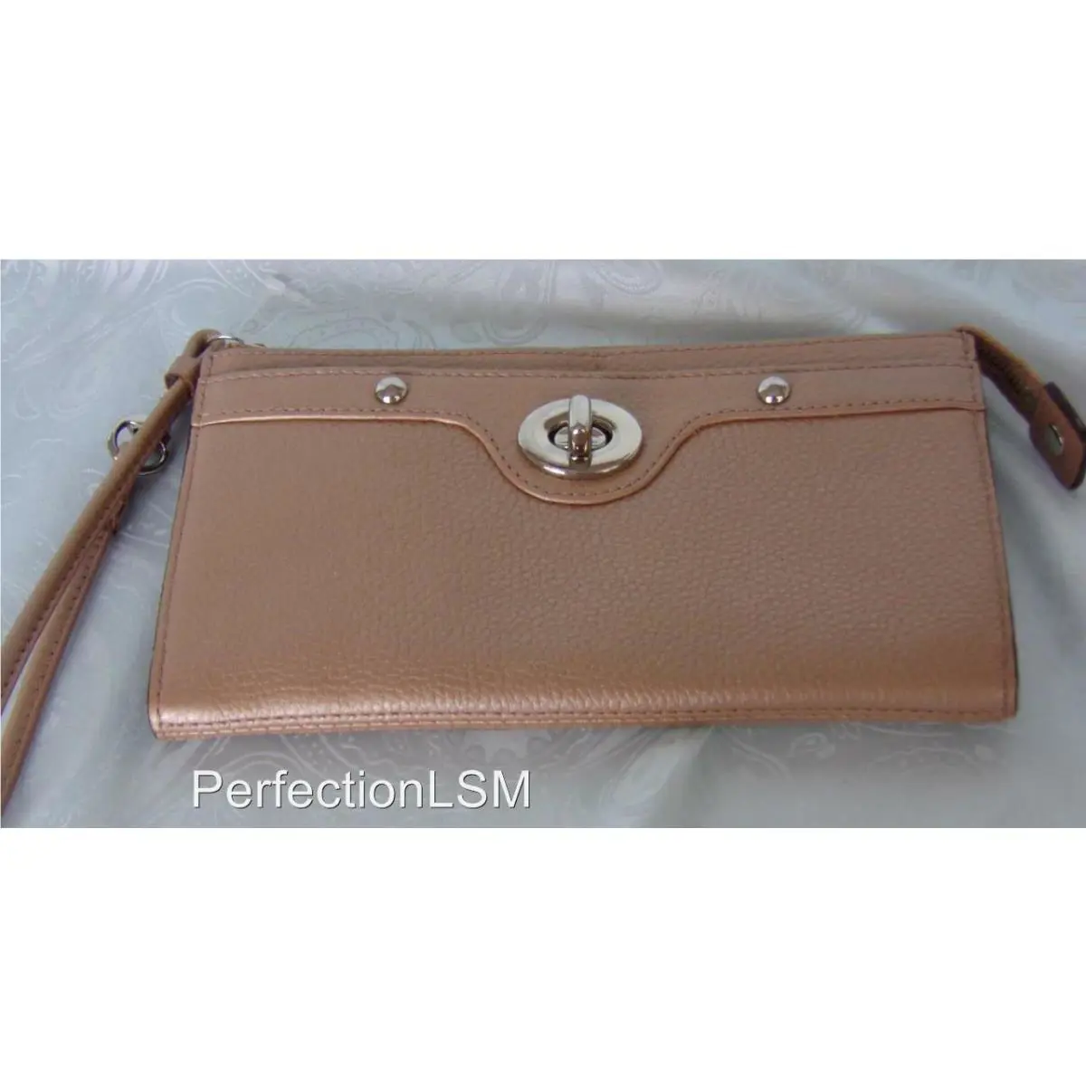 Coach Penelope 45647 Pebbled Leather Zippy Wallet in Shimmering Dune-neutral