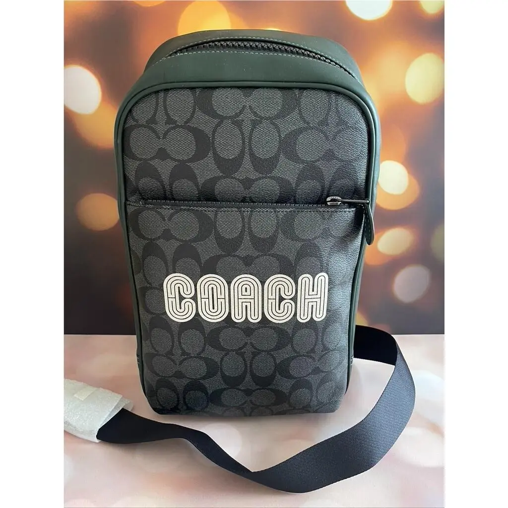 Coach Westway Pack In Colorblock Signature Canvas with Coach Patch CE522
