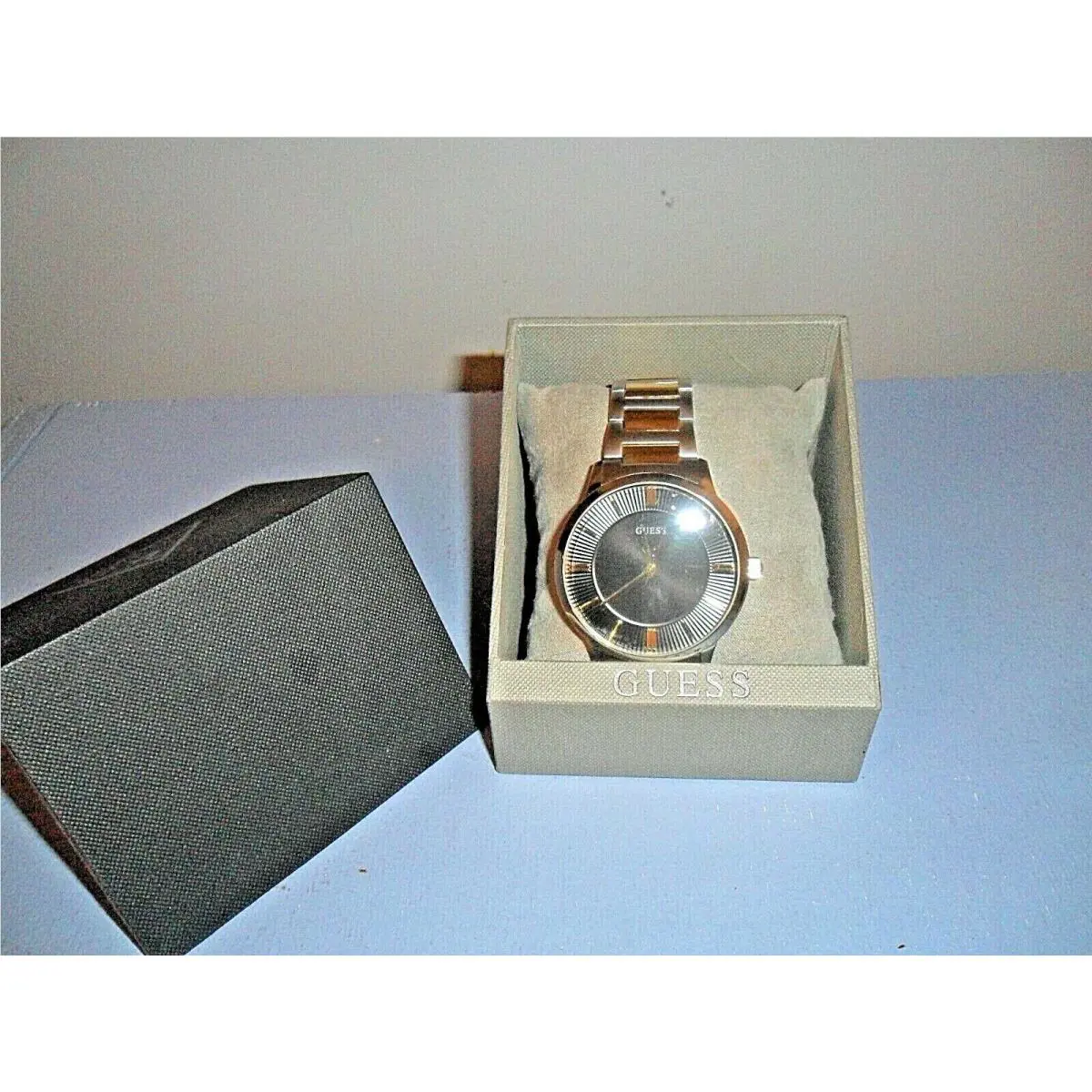Guess Men`s 2-Tone Rose Gold Silver Black Dial Dress Watch WO990G3 Box