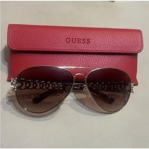 GU7255 Gld34 Women Brown/gold by Guess