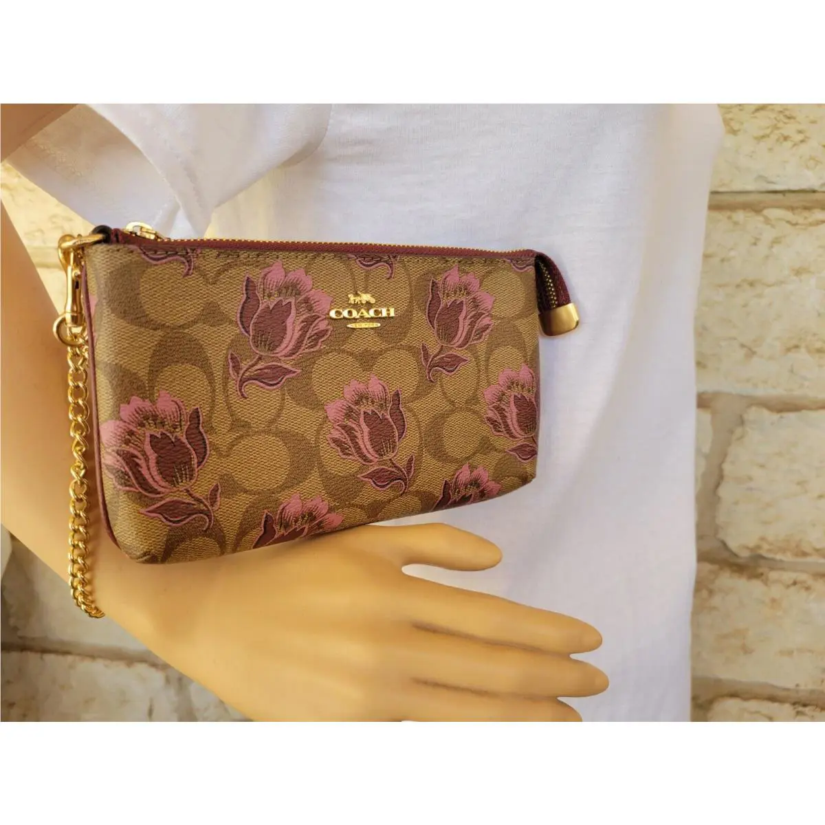 Coach Signature Large Chain Wristlet Floral Im/khaki Pink Multi 9 Card Slots