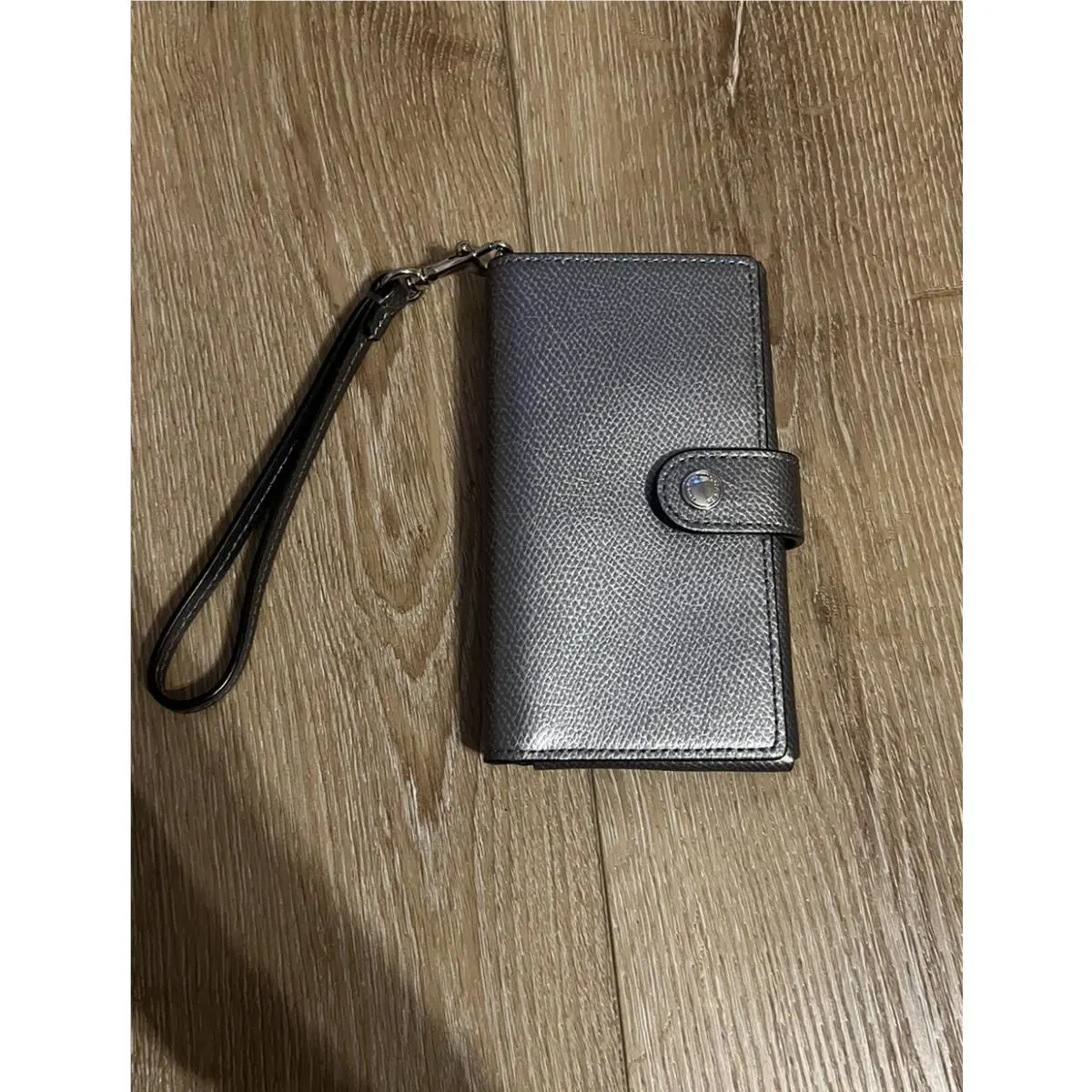 Coach Gray Pewter Leather Slim Snap Wristlet Iphone Cell Phone Wallet F53311