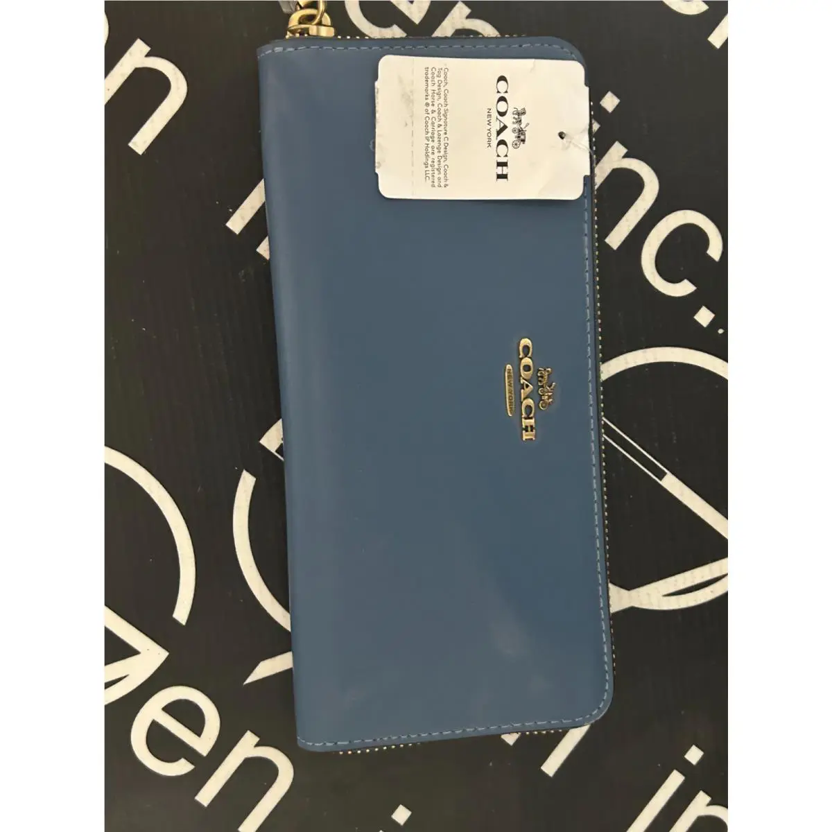 Coach Sig Long Zip Arnd