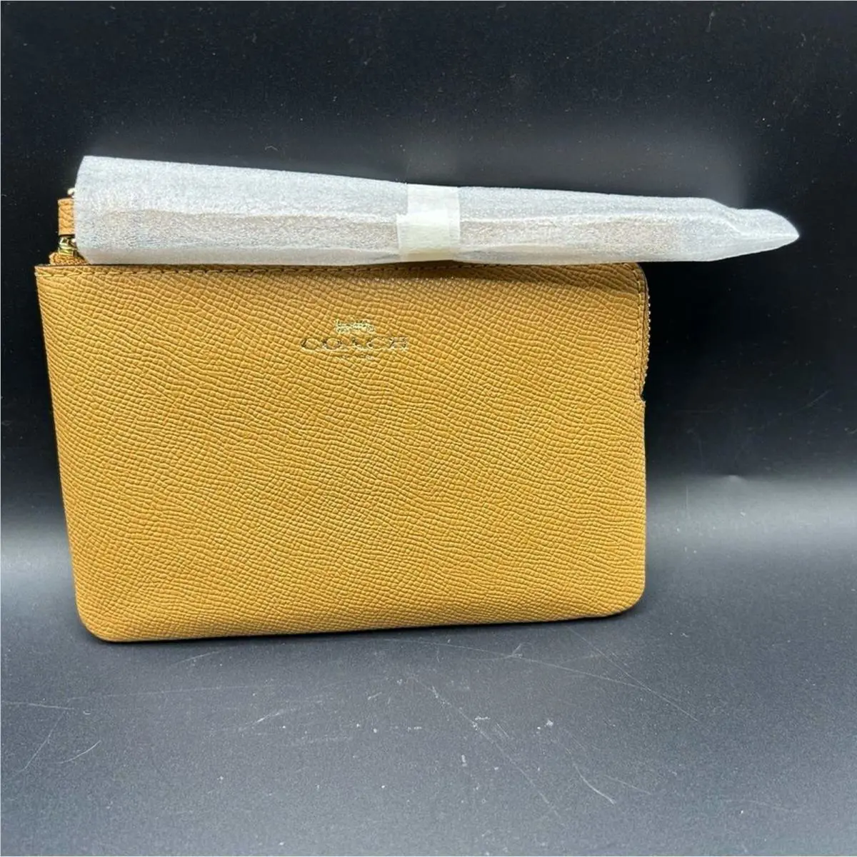 Coach Wristlet Leather Zip Brown