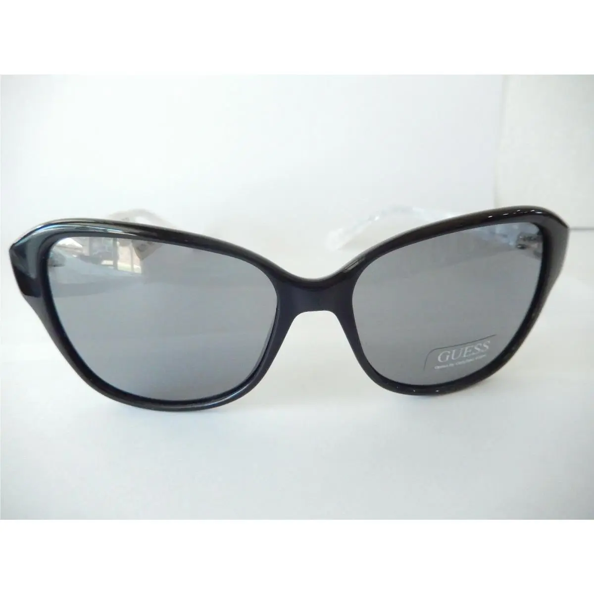 Guess GU 7355 BKWHT-3 Z05 Black White Gray Gradient 55mm Sunglasses