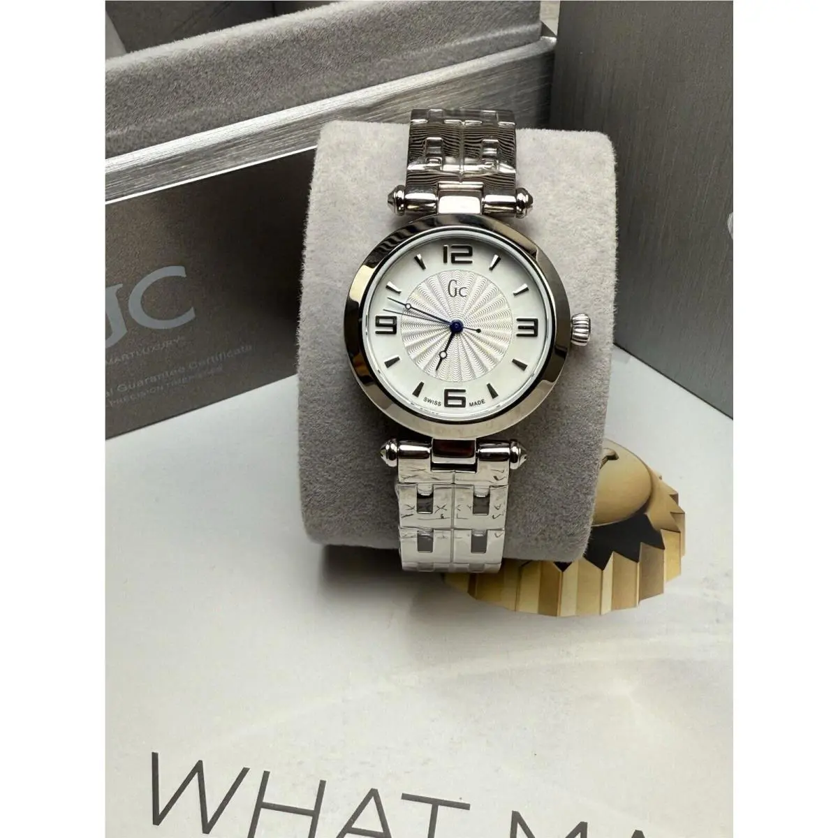 Guess Collection White Dial Silver Tone 32mm Women`s Watch X17504L1