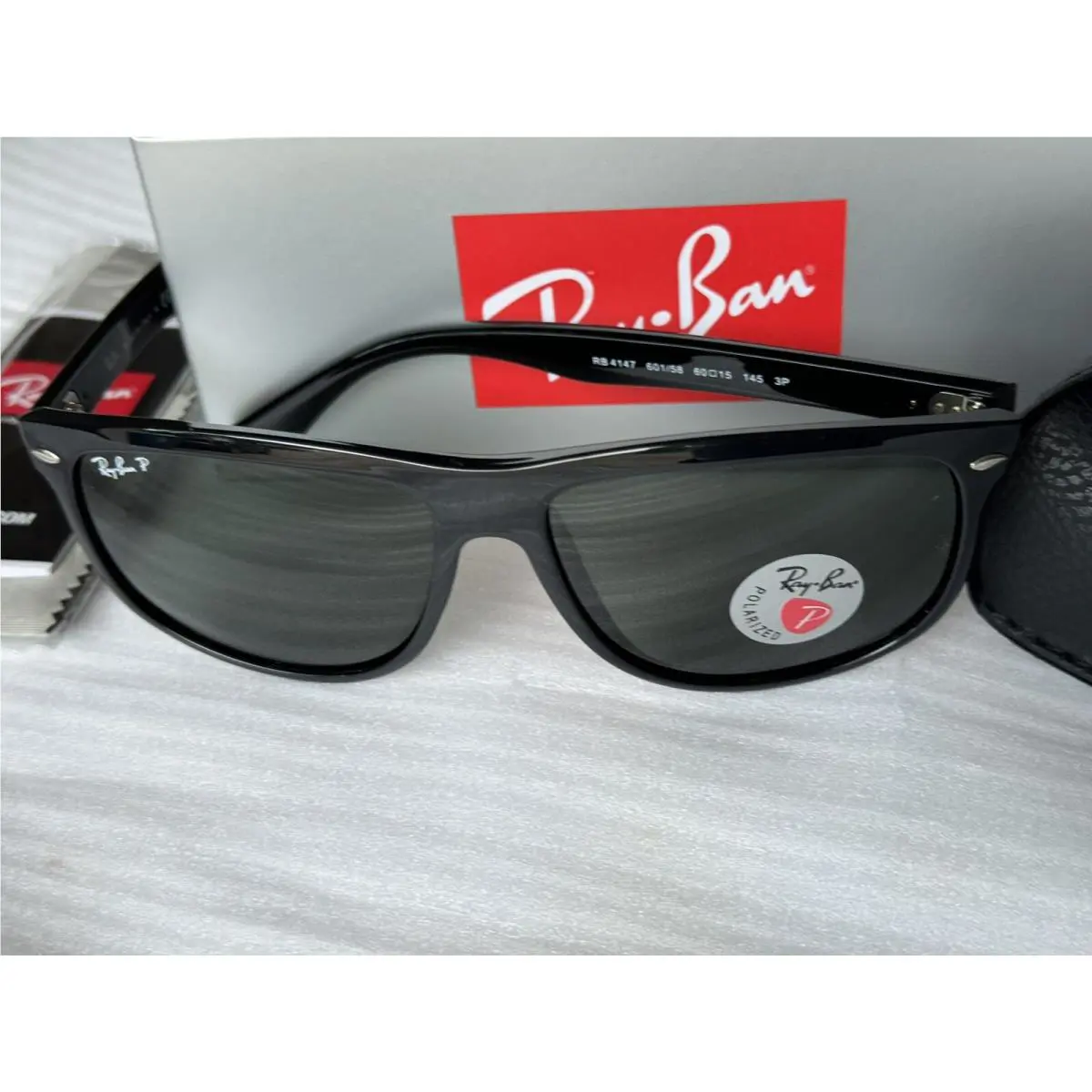 Ray-ban RB4147 601/58 Boyfriend Polarized Green 3P 60mm Sunglasses