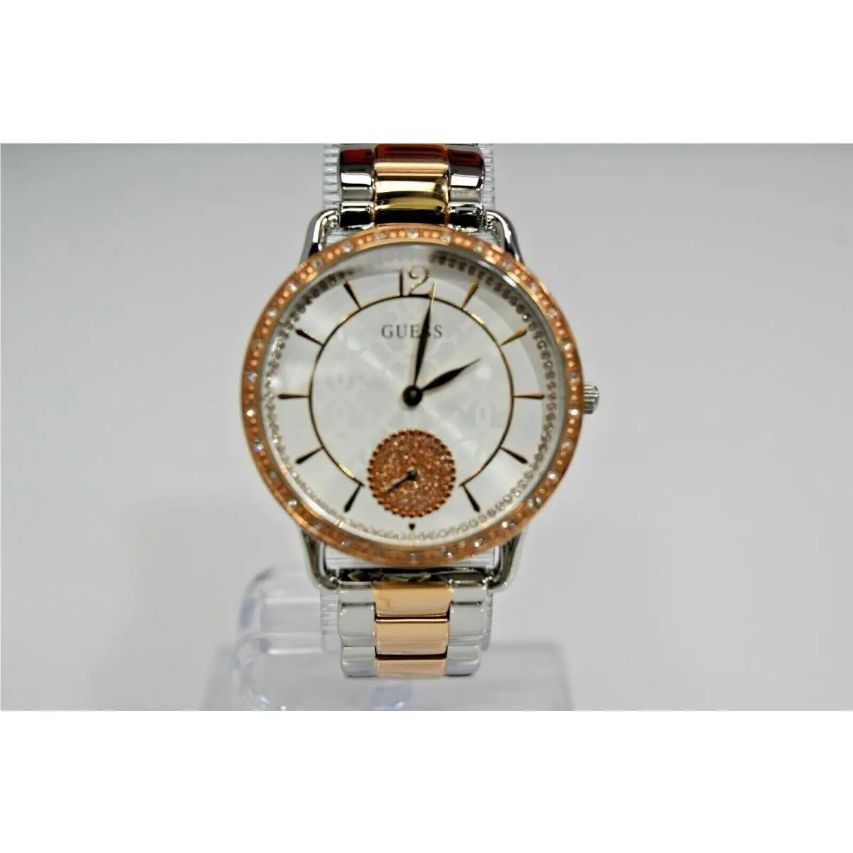 Guess Astral Women`s Rose Gold IP Stainless Steel Crystals W1290L2 Watch