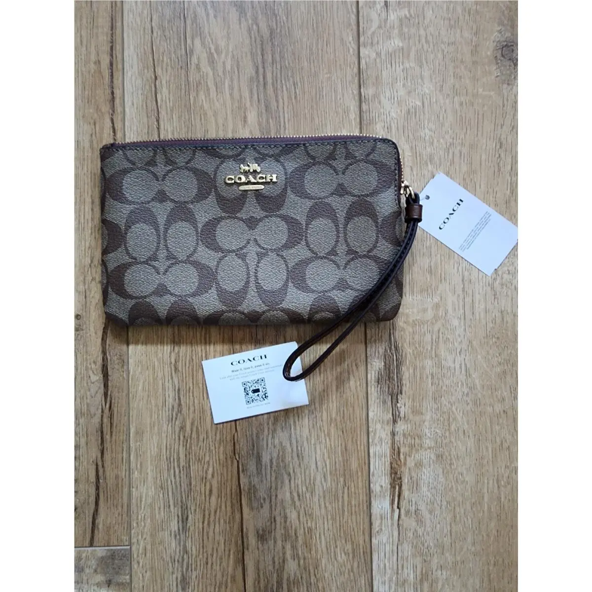 Coach Crossgrain Signature Leather Corner Zip Wristlet Wallet Brown 6648