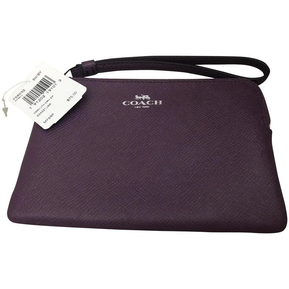 Coach Berry Corner Zip Wristlet Wallet