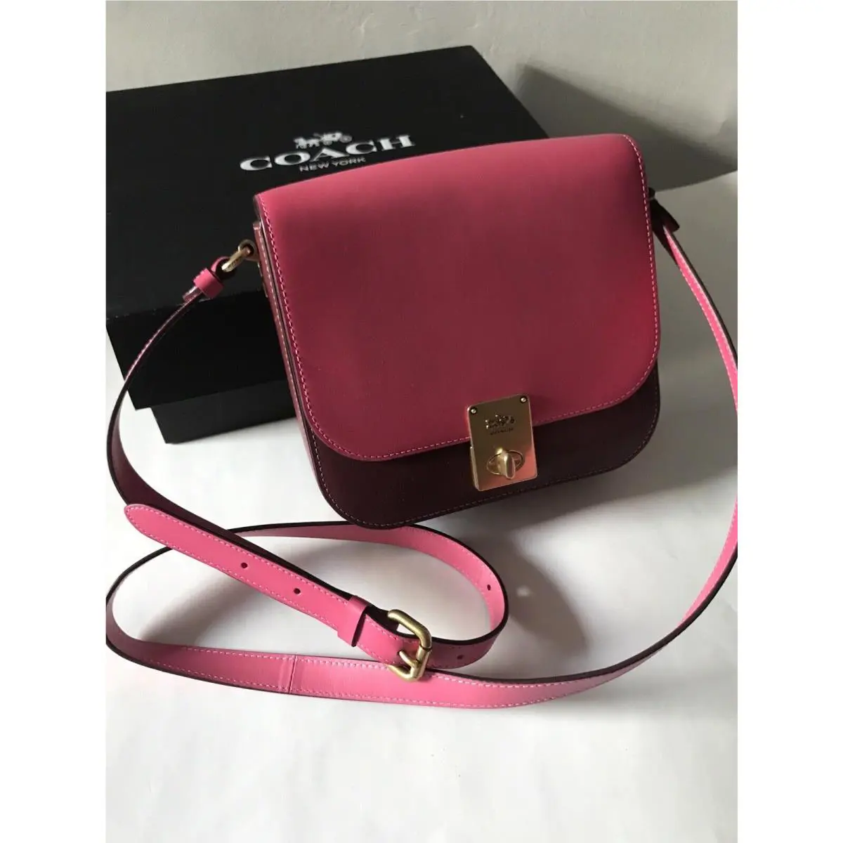 Coach Crossbody Bags For Women Magenta Pink Color