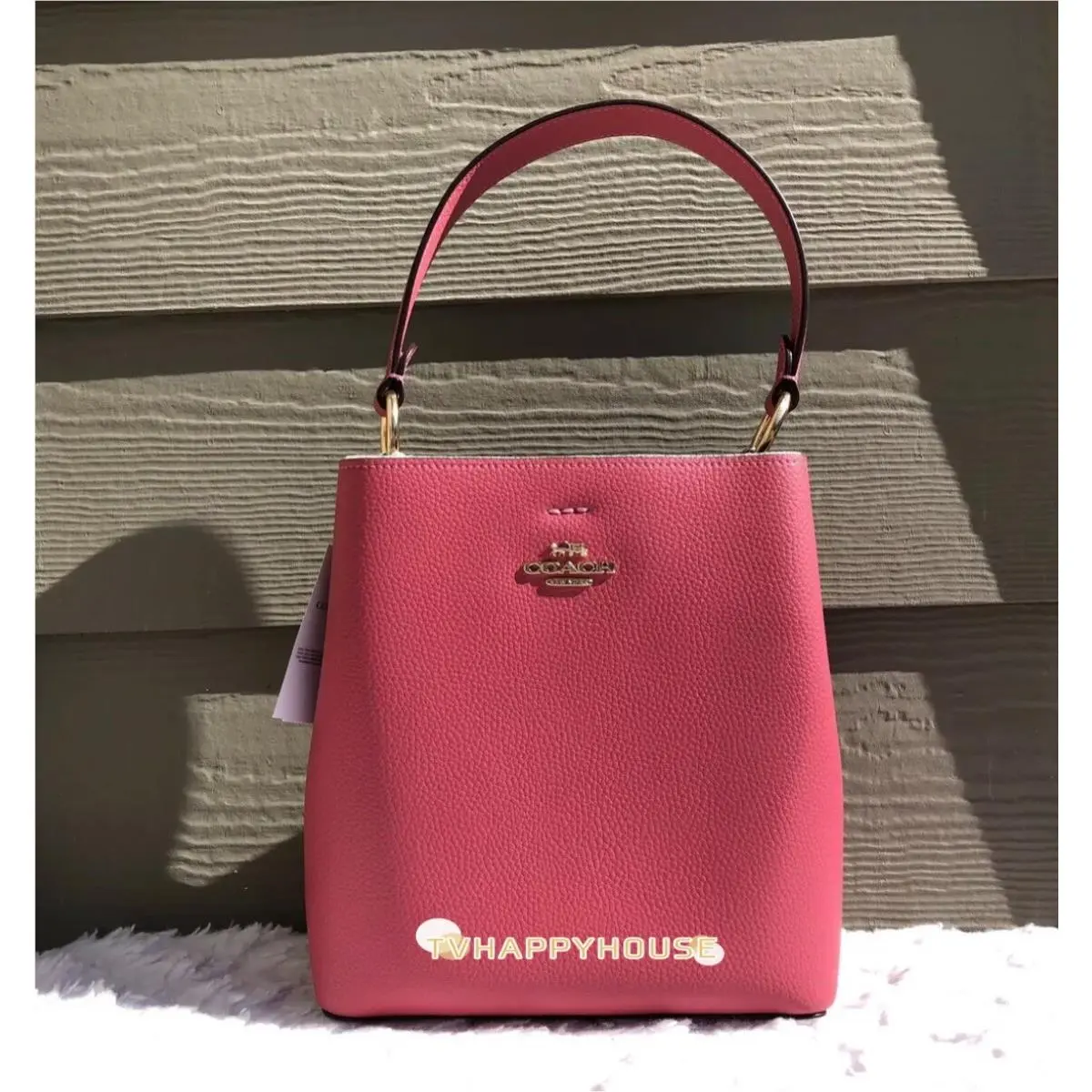 Coach Small Town Bucket Shoulder Crossbody Leather Bag Strawberry Haze Color