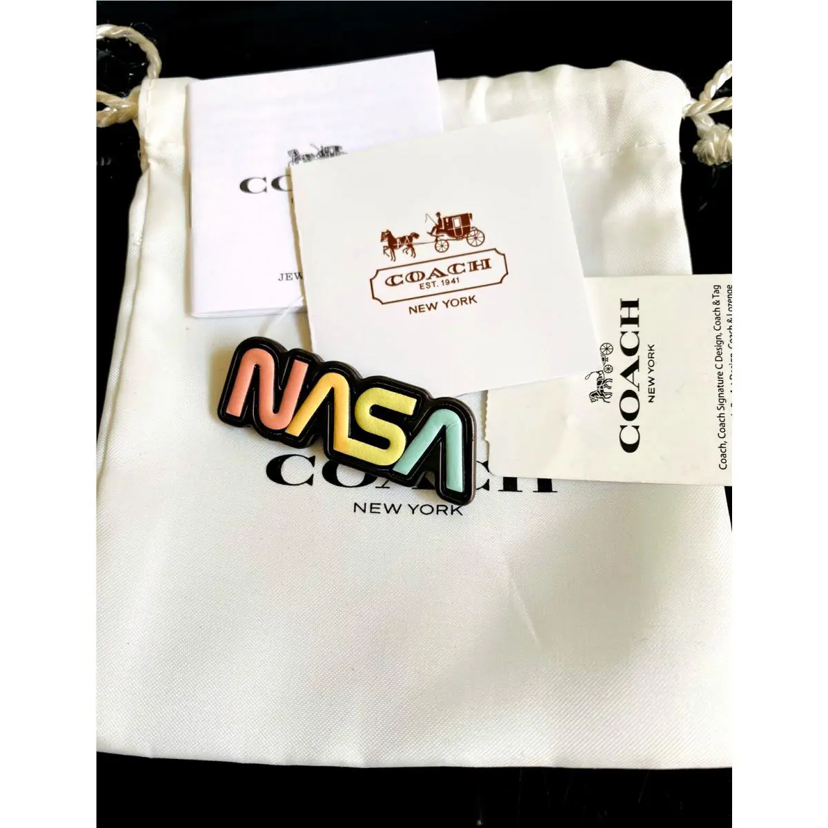 Coach 1941 Nasa Leather Pin 10638 Dust Bag 10638
