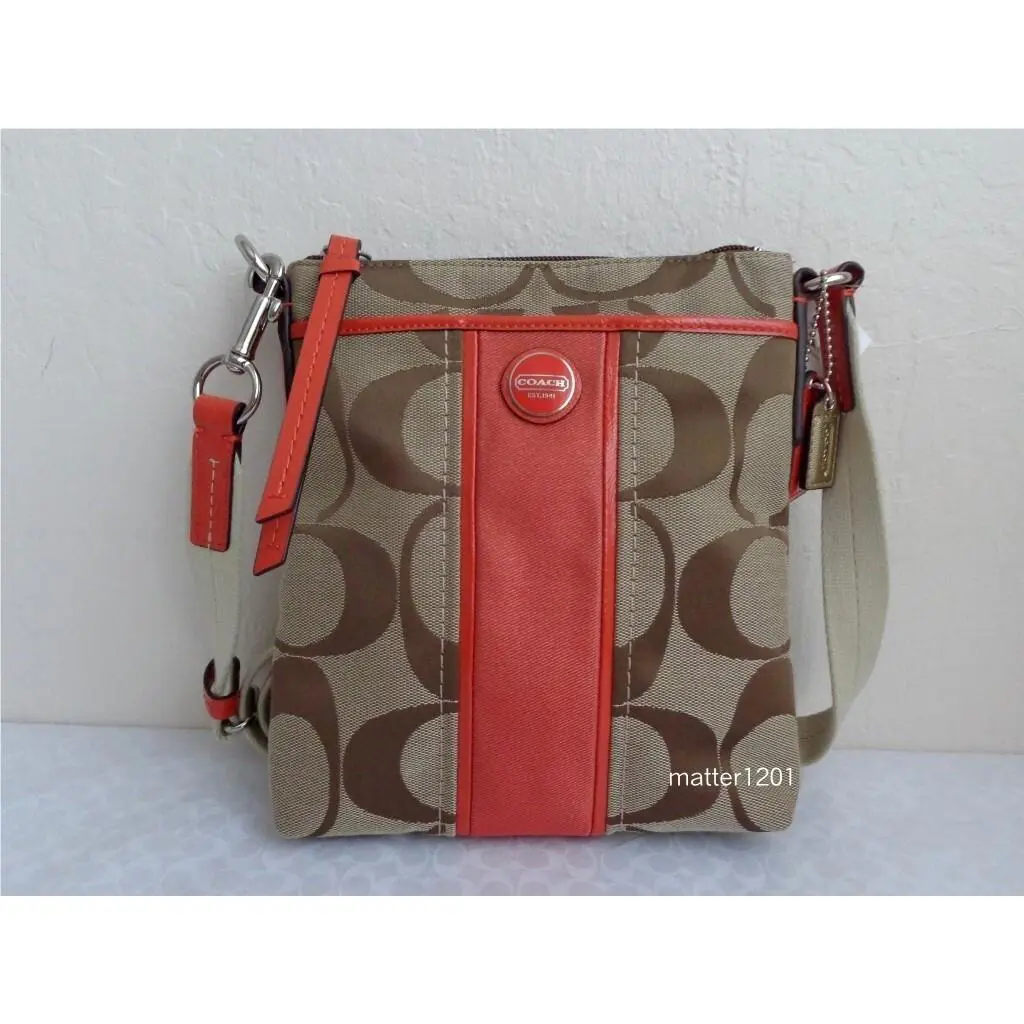 F51812 Signature Swingpack Khaki/vermillion by Coach