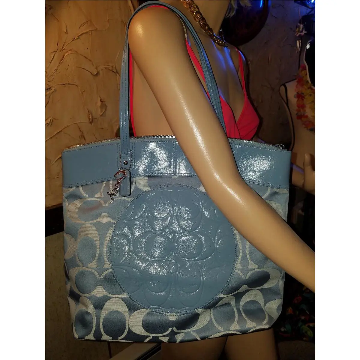 Laura Signature Tote F18335 Sv/pool by Coach