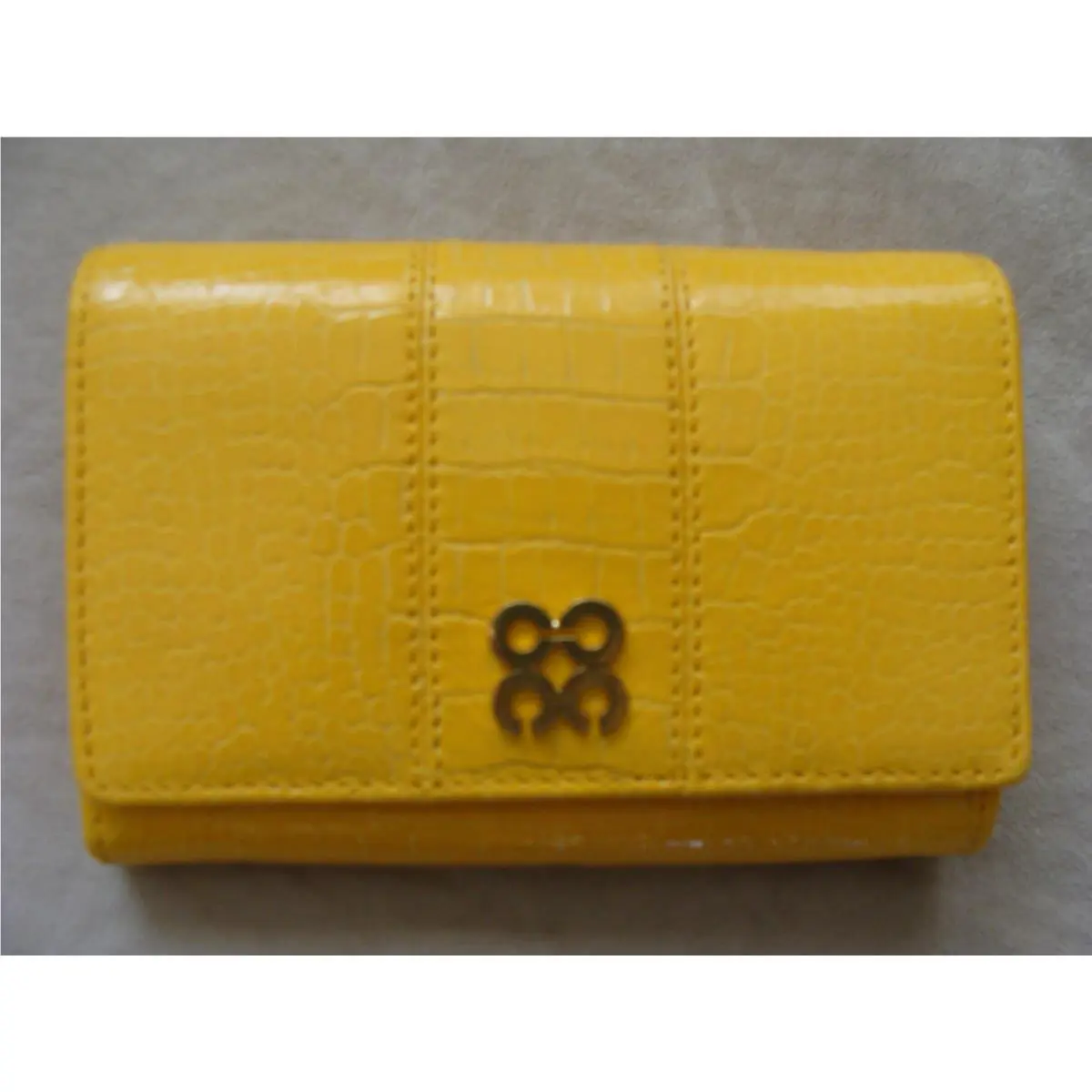 Coach 44505 Julia Embossed Crocodile Compact Clutch Wallet