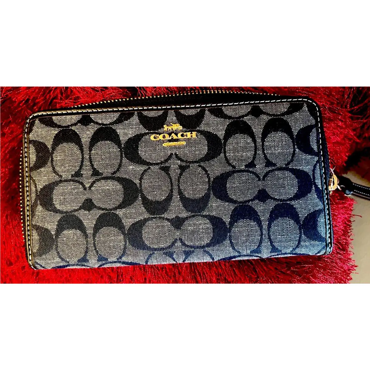 Coach Long Zip Around Wallet In Signature Chambray CH369 Retail