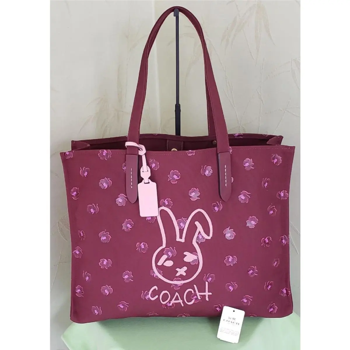 Coach Lunar Year Tote 42 with Rabbit Print:nwt CF926