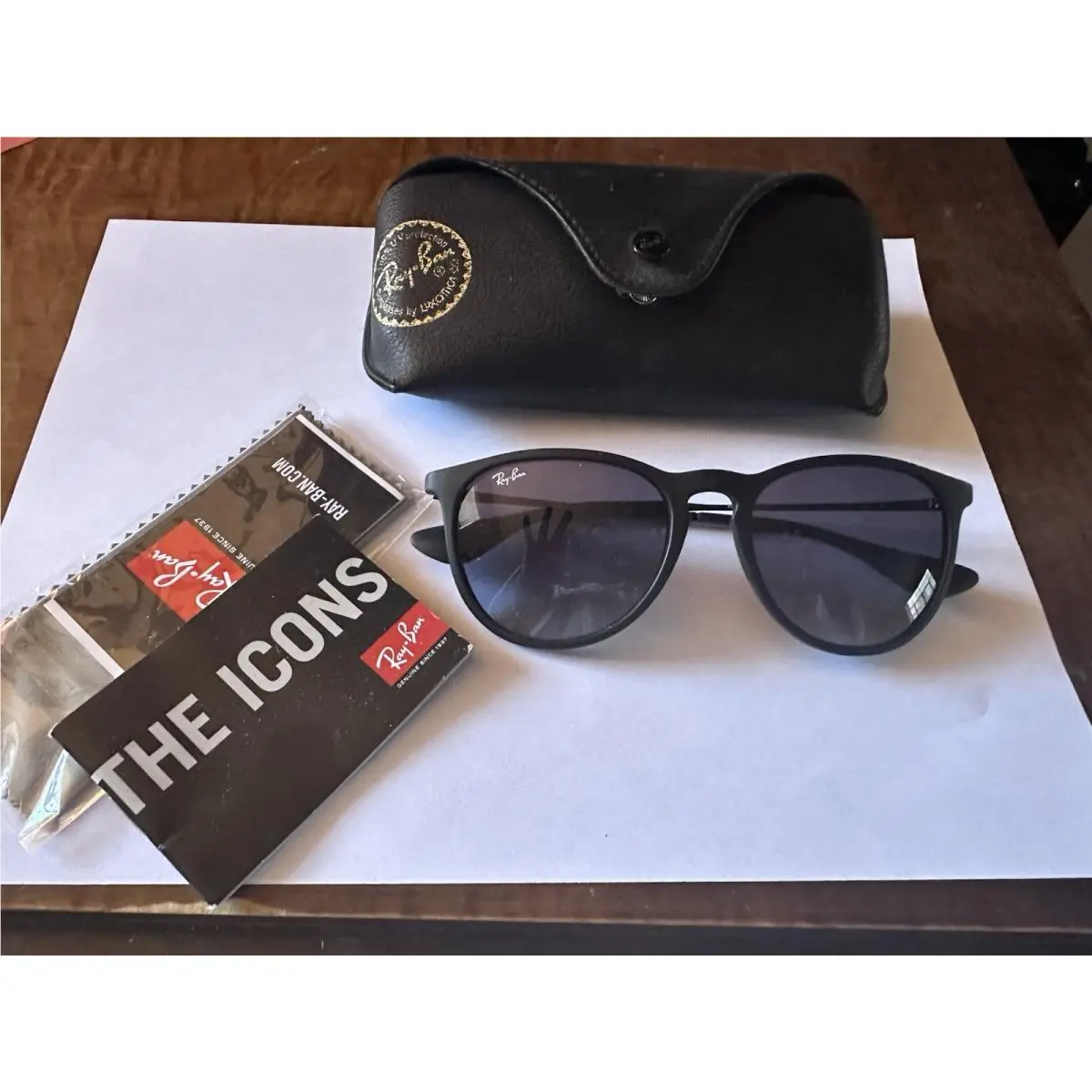 Ray-ban Erika Sunglasses RB 4171 622/T3 Matte Black Gray Polarized W/case