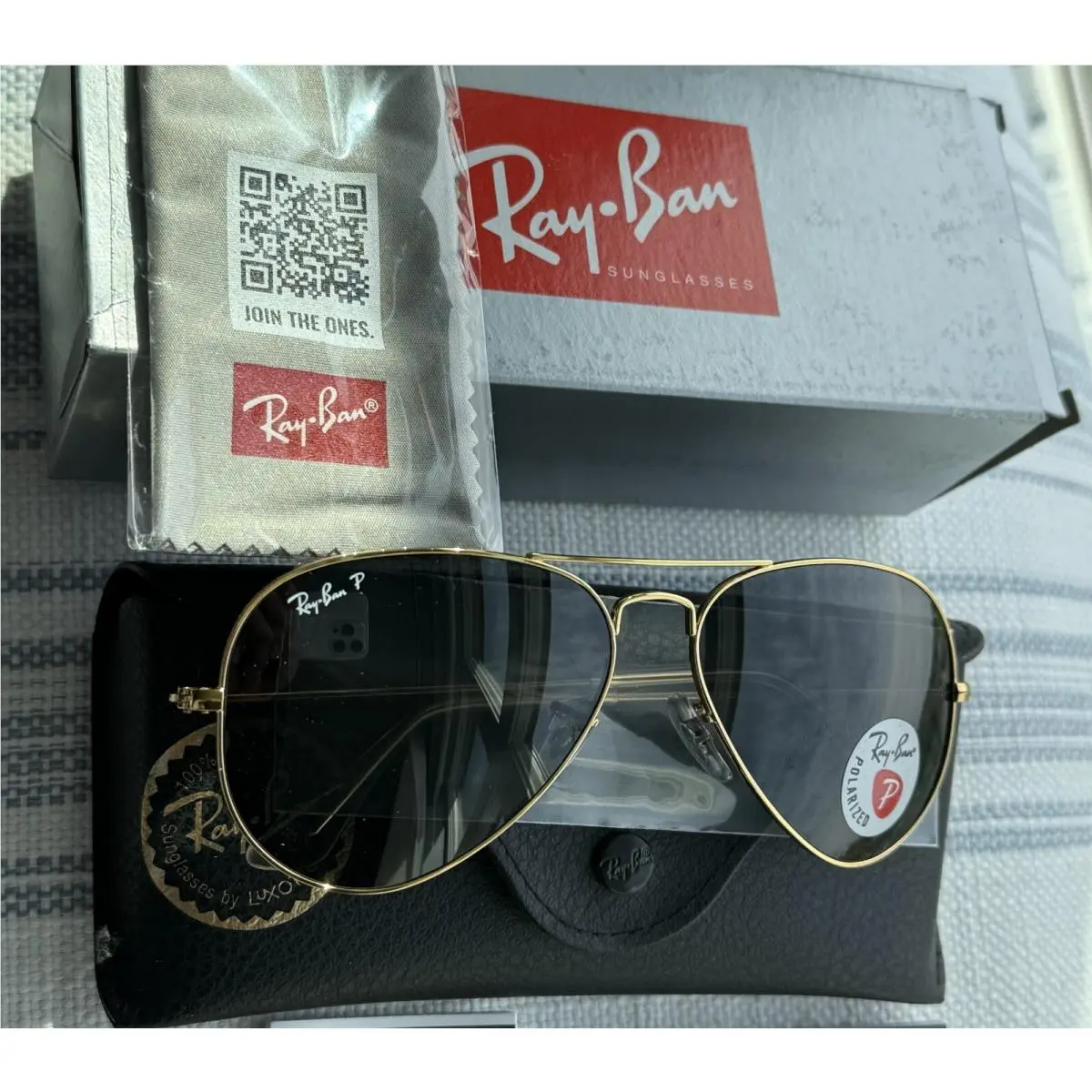 Ray Ban Aviator Polarized Gold Metal Frame RB3025 9835 Frame Grey Sunglasses
